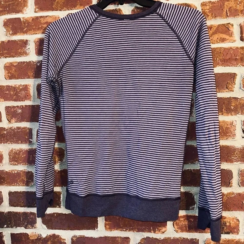 Lululemon reversible crewneck‎ pullover top